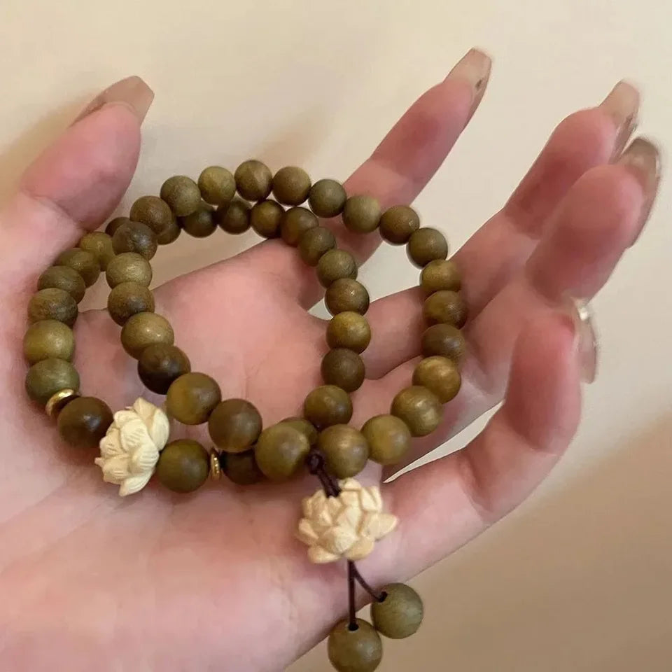 Fashion Elastic Flower Bracelet Hand Woven Rosary Wood Bead Bracelet Natural Sandalwood Lucky Bracelet Luxury For Women